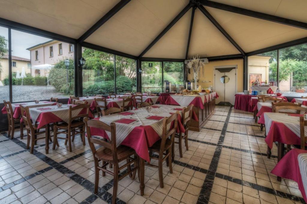 Il Cigliere Wellness Spa Resort Riparbella Luaran gambar